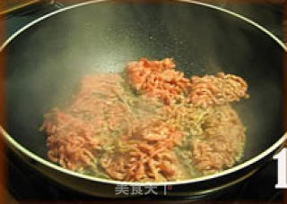 土豆泥牛肉饼的做法步骤：2