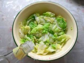 凉拌包菜（cabbage）的做法步骤：2