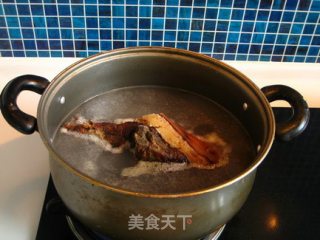 腊肉焖饭的做法步骤：4