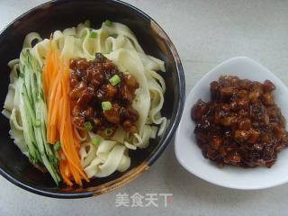 【炸酱面，花样做】：香菇肉酱面的做法步骤：14