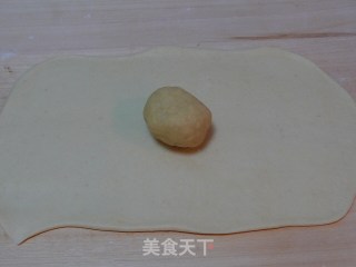 高钙薄脆苏打饼干的做法步骤：7