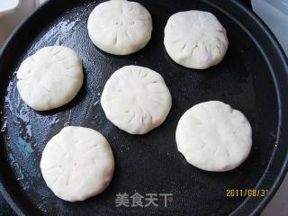 青椒卤肉馅饼的做法步骤：7