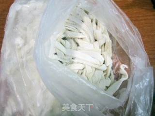 清清爽爽----凉拌面的做法步骤：1