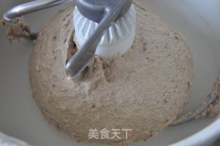 天然发酵的全麦混麦面包的做法步骤：2