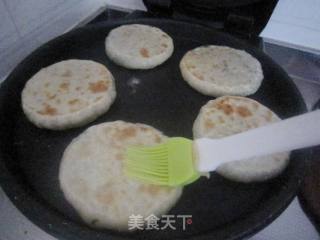 粉条韭菜鸡蛋馅饼的做法步骤：11