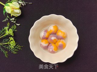 彩色汤圆