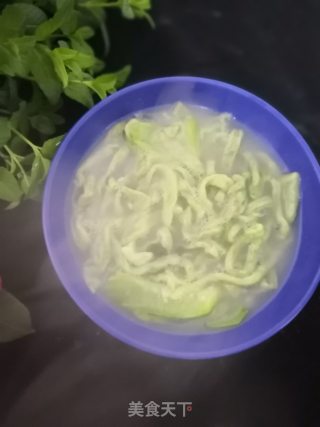 菠菜面条的做法