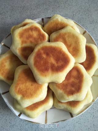 奶香发面饼的做法