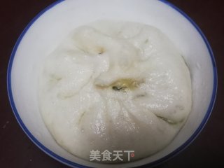 家常韭菜鸡蛋虾皮大包子的做法