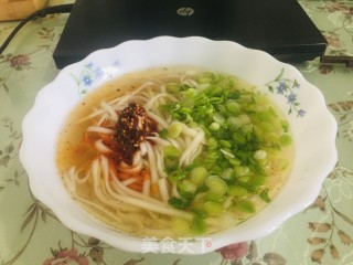 花样面食—牛肉汤面的做法