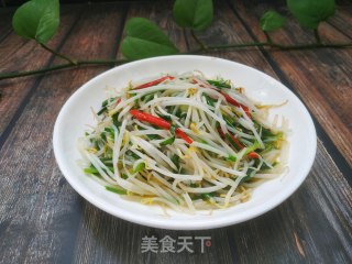 韭菜炒豆芽的做法