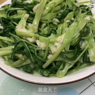 蒜泥炒空心菜的做法