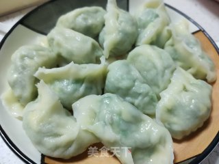 韭菜素三鲜水饺的做法