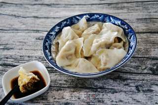 酸菜猪肉馅水饺的做法