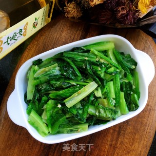 茶油蒜香油麦菜的做法