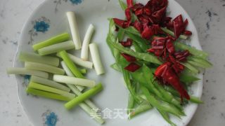 【木木菜系】农家小炒肉的做法步骤：2