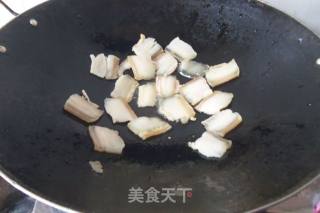 土豆洋葱炒腊肉的做法步骤：5