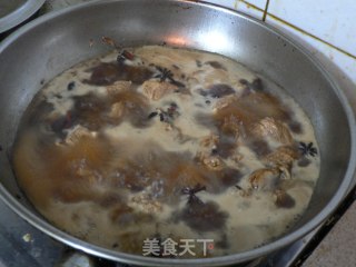 红烧鲍菇糖排的做法步骤：12