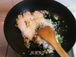 腊肉青菜炒饭的做法步骤：7