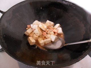 虾仁烧豆腐的做法步骤：7