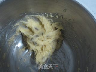 自创版焦饼（试验打蛋器之作品）的做法步骤：6