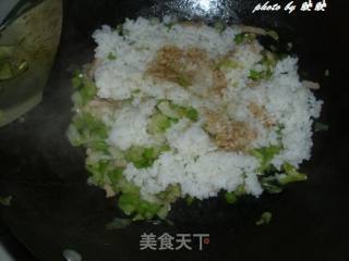 豆角包菜肉丝炒饭的做法步骤：10