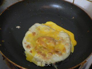 鸡蛋灌饼的做法步骤：13