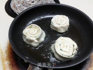 腐乳味盘丝小饼的做法步骤：9