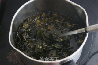 灼浸炸炒四道工序打造欧洲杯吮指下酒菜——吮指茶香北极虾的做法步骤：10