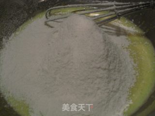 桂花戚风的做法步骤：7