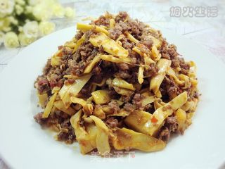 酸笋炒牛肉的做法步骤：8