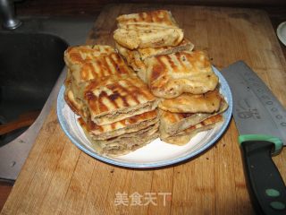 美味牛肉馅饼的做法步骤：5