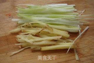 低油健康版【干煸豆角】（真正干煸，同样美味）的做法步骤：3