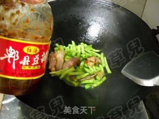 腊肉豇豆焖面的做法步骤：7