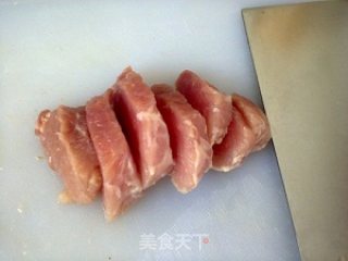 瘦肉莲藕红豆汤的做法步骤：2