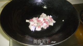 佛手瓜炒肉片的做法步骤：2