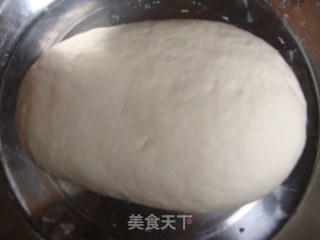 家常牛肉豇豆馅饺子的做法步骤：1