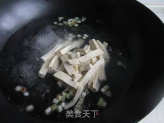 家常三鲜汤的做法步骤：8