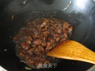 土豆牛肉胡萝卜焖饭的做法步骤：6