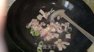 豆渣蒜薹炒肉的做法步骤：4