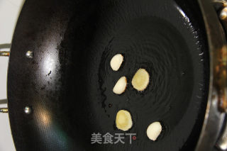 毛豆和鸡翅完美组合——毛豆炒鸡翅的做法步骤：3