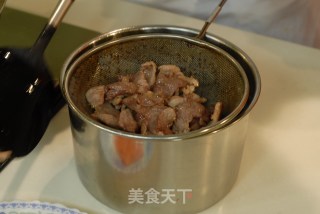 丝瓜炒肉片的做法步骤：6