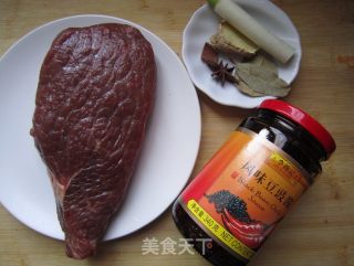 辣酱拌牛肉的做法步骤：1