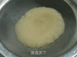 秋季最佳饮品——冰糖雪梨的做法步骤：4