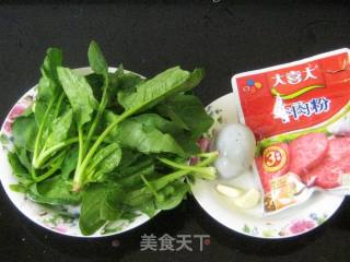 上汤皮蛋菠菜的做法步骤：1