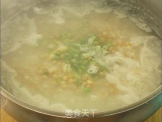 玉米青豆鸡丝粥的做法步骤：5