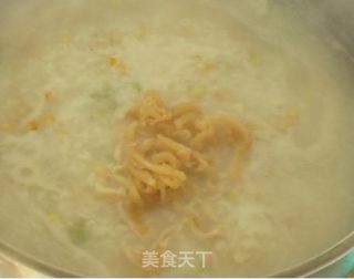 玉米青豆鸡丝粥的做法步骤：6