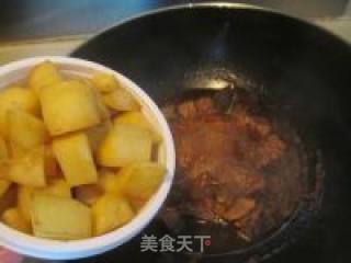 土豆炖牛肉的做法步骤：12