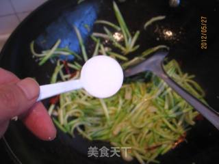 醋溜西葫芦的做法步骤：6