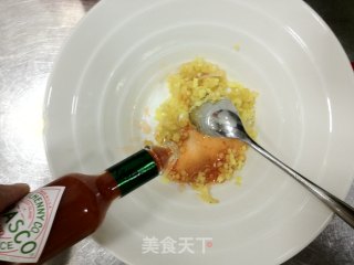 酸辣三文鱼沙拉的做法步骤：11